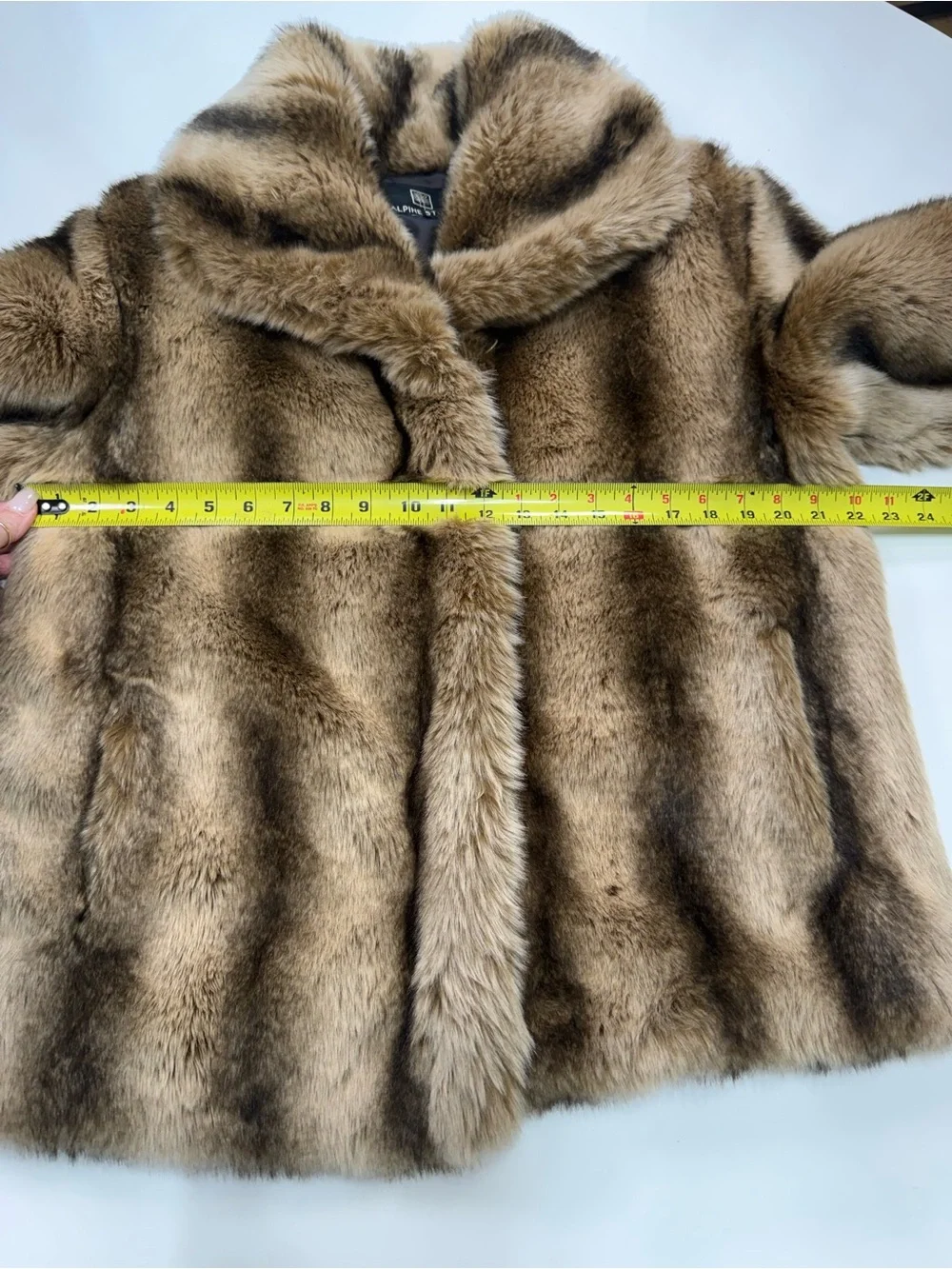 Alpine Studio Luxe Faux Fur Jacket - Picture 6 of 9